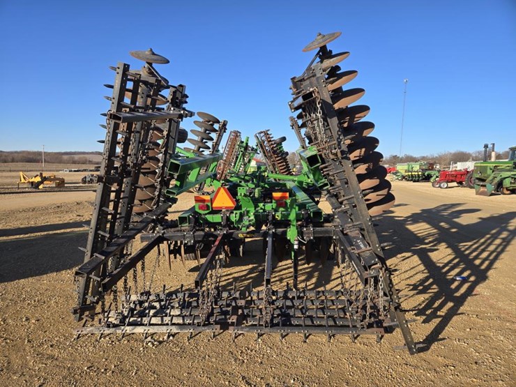 john-deere-637-image-8