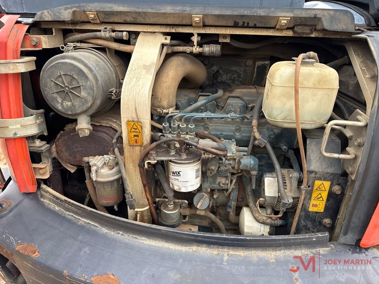 2012-kubota-kx057-4-image-17