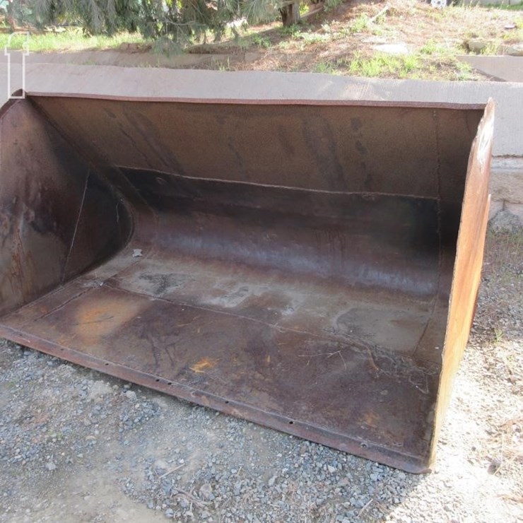92" GP LOADER BUCKET