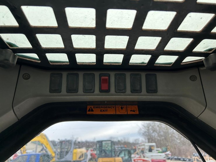 bobcat-s130-image-23