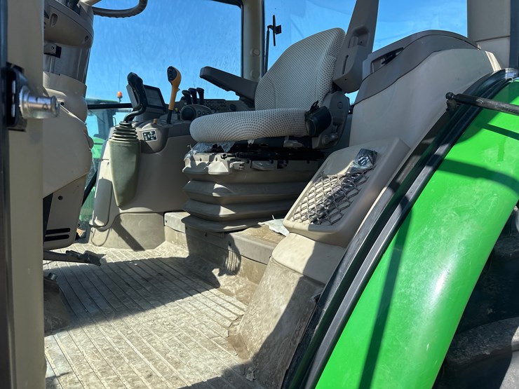 john-deere-6110r-image-7