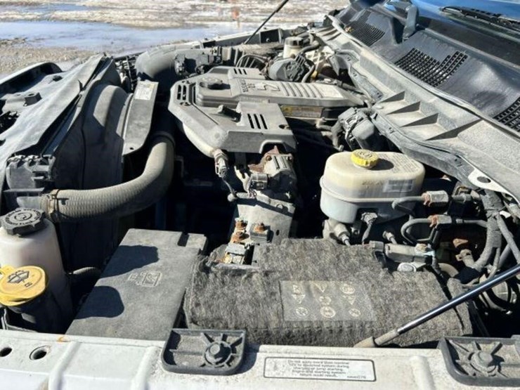 2018-ram-2500-hd-image-27