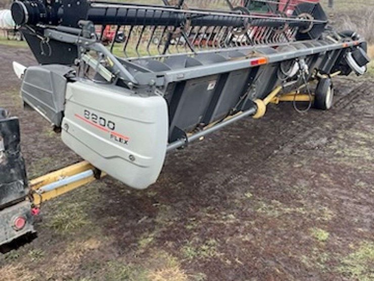 2005-gleaner-r75-image-22