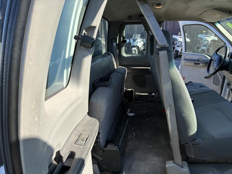 2002-ford-f350-sd-image-9