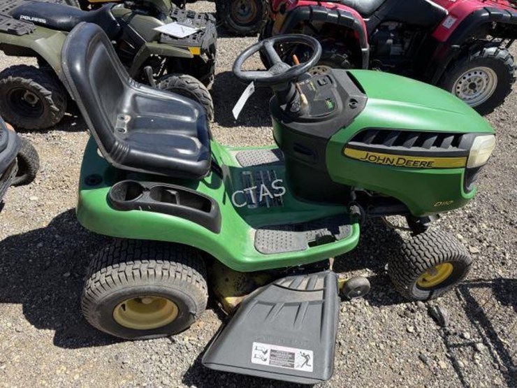 john-deere-d110-image-4