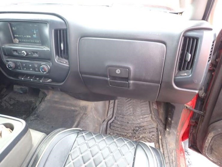 2019-chevrolet-silverado-3500hd-image-39