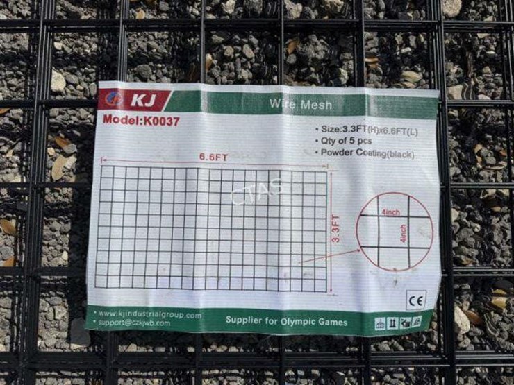 #20-•-(5)-panels-wire-mesh-approx:-3.3'-x-6.6'-image-1