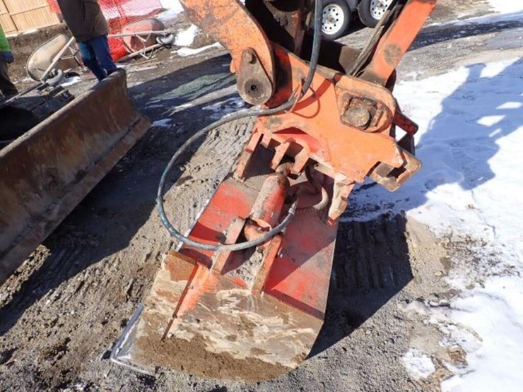 2021-kubota-kx080-4-image-41