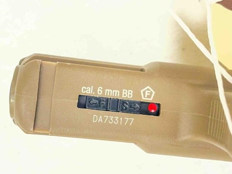 glock-pistol-image-12