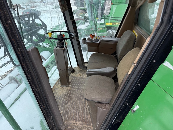 john-deere-9500-image-32