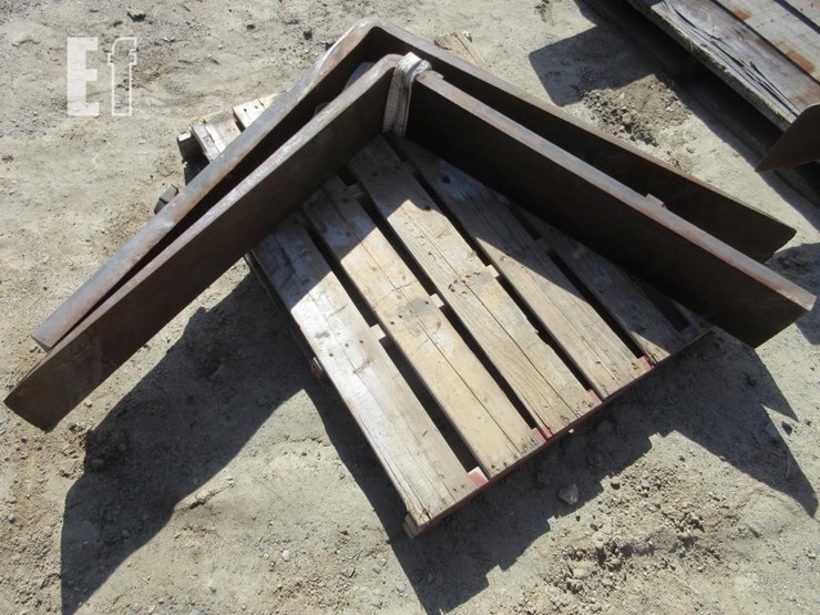 set-of-45"-x-8"-fork-tines-image-2