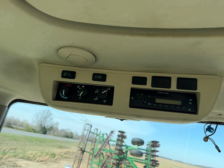 john-deere-8320rt-image-82