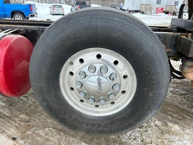 2017-western-star-4700-image-88