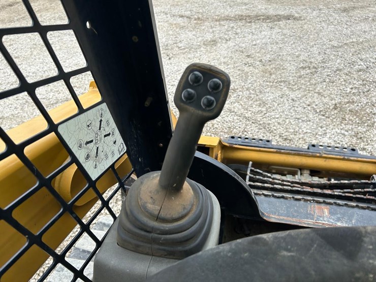 caterpillar-259d-image-24