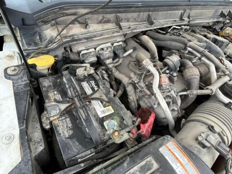 2011-ford-f350-image-35