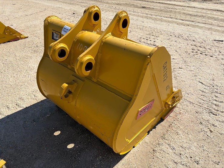 caterpillar-312-image-3