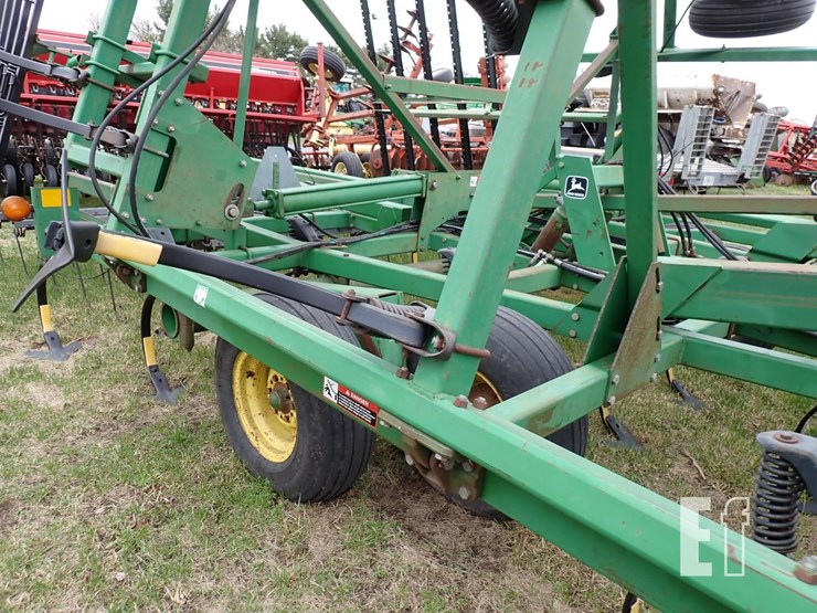 john-deere-726-image-9