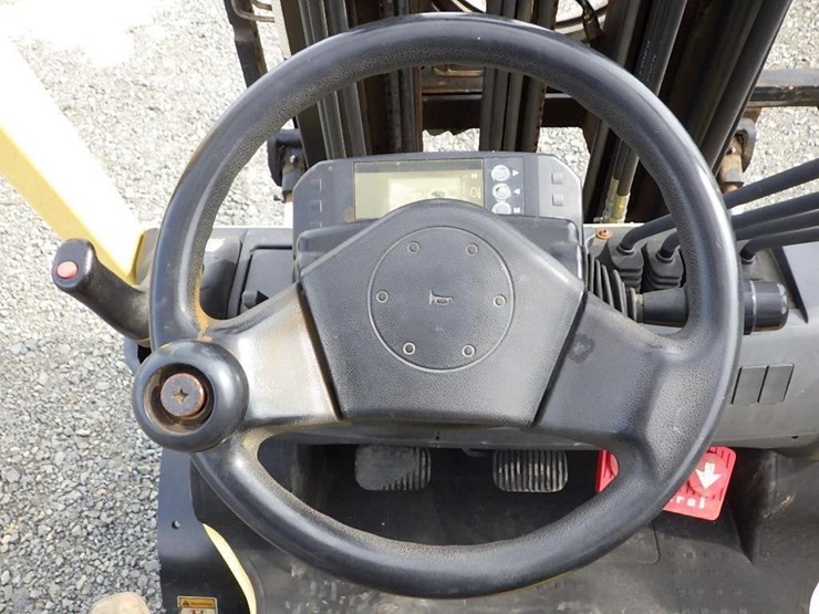 hyster-50xt-forklift-image-24