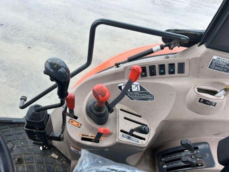 kubota-m9540d-image-11