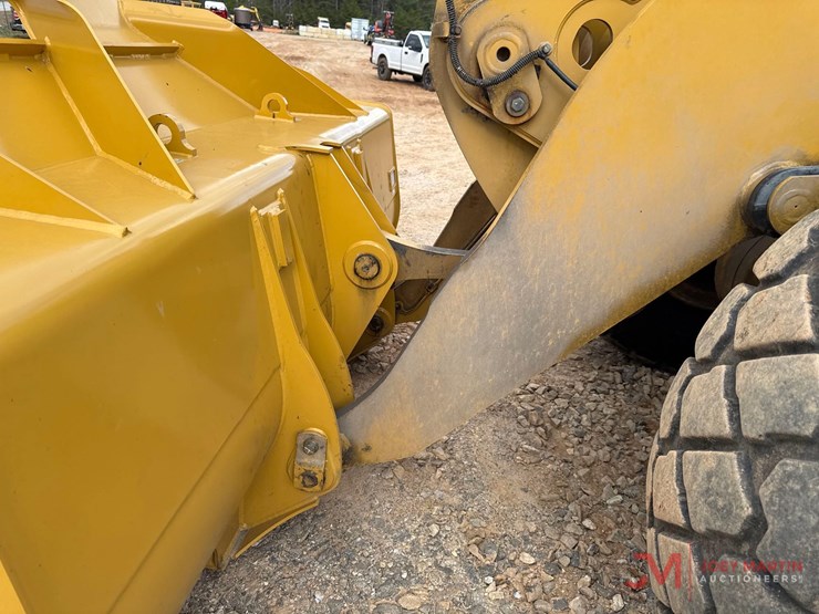 2021-caterpillar-950gc-image-5