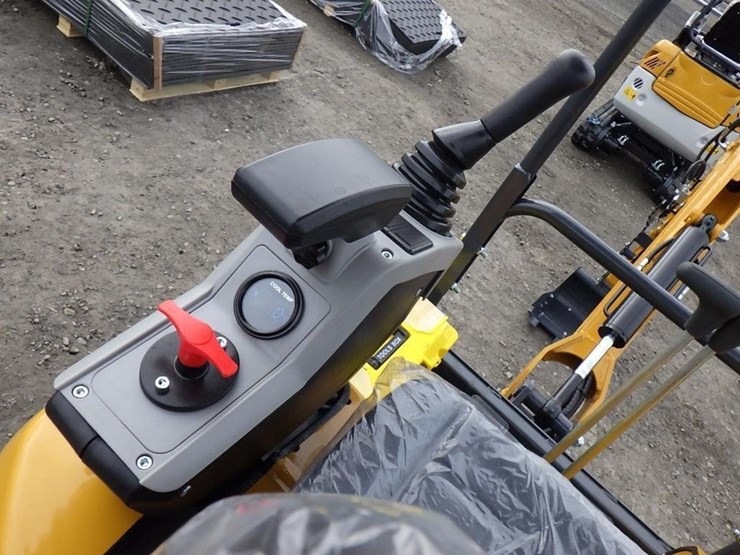 2026-sdlanch-me20-hydraulic-excavator-image-23