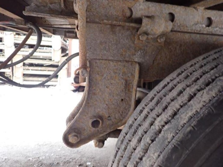 1998-manac-48-ft-image-13