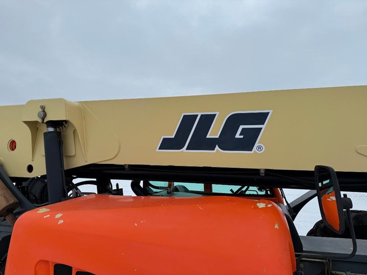 2008-jlg-g10-55a-image-14