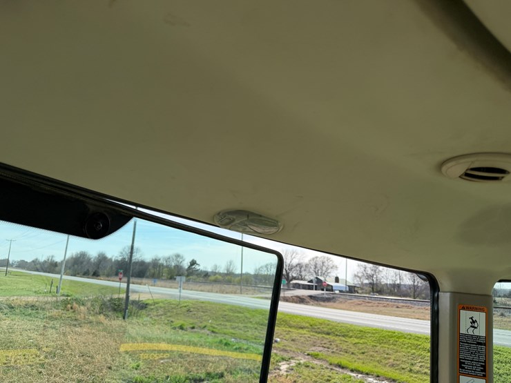 john-deere-8320rt-image-79