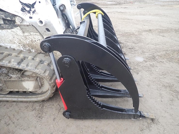wildcat-84"-heavy-duty-skid-steer-root-rake-grapple-image-5
