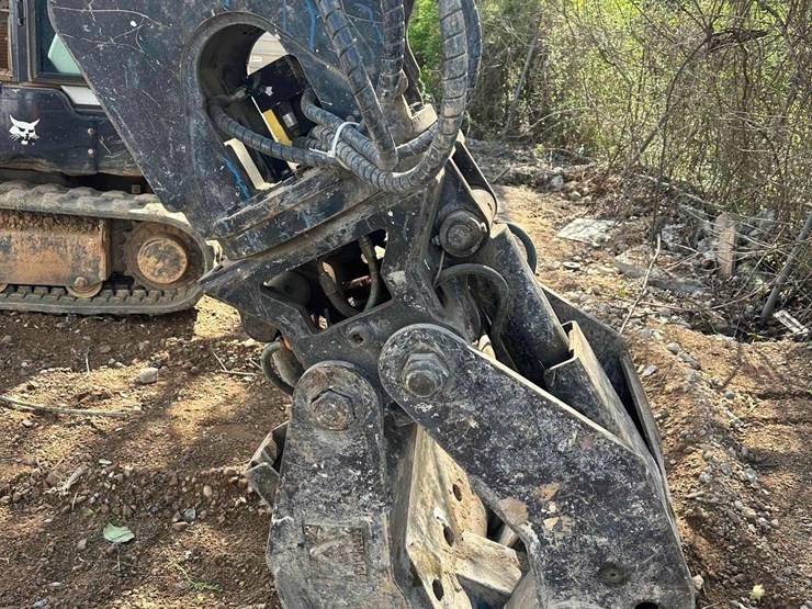 2023-kobelco-sk210-lc-11-image-3