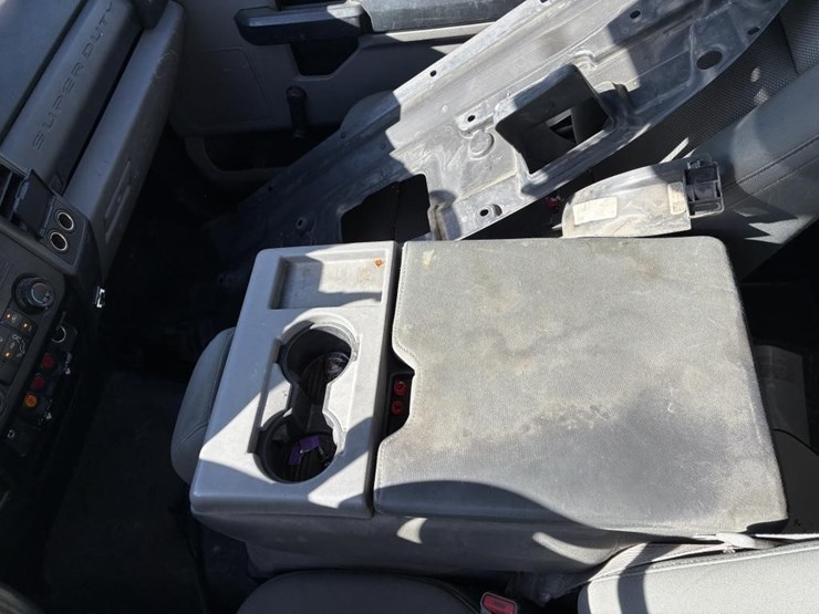 2017-ford-f250-image-17