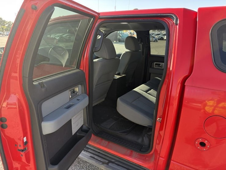 2011-ford-f150-xlt-image-11