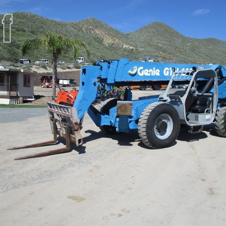 2007 GENIE GTH1056