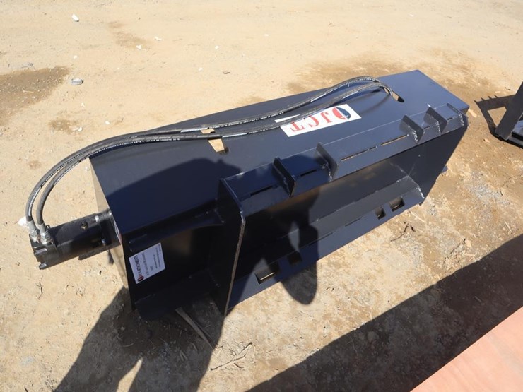 tpm-crate-of-mini-excavator-attach.-image-4