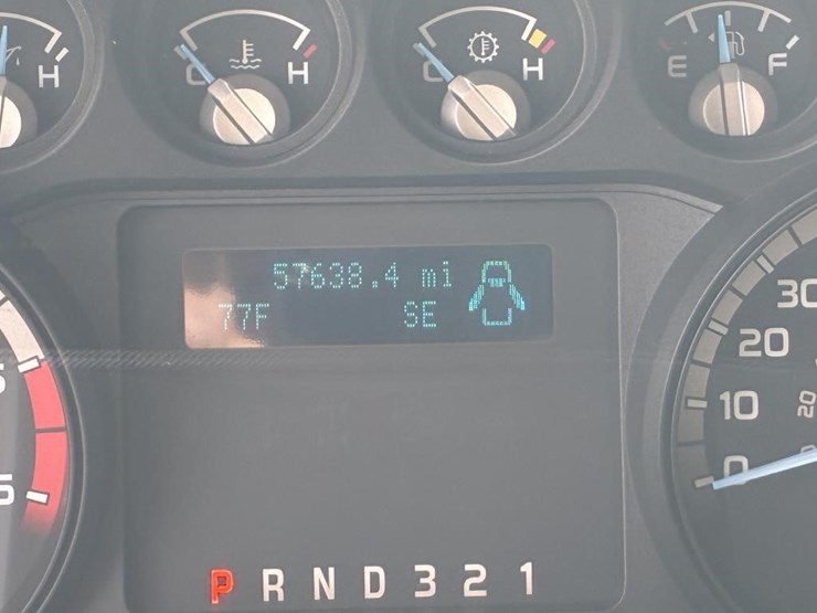 2016-ford-f550-xlt-image-19