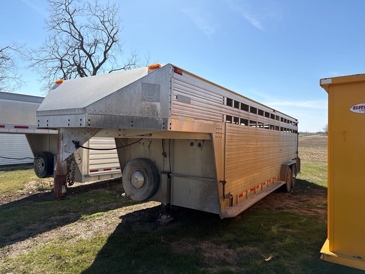 1994-barrett-livestock-image-11