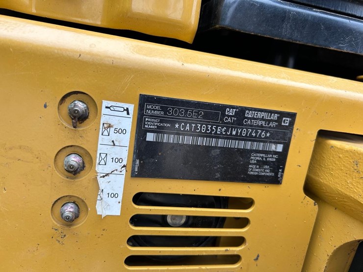 2020-caterpillar-303-image-27