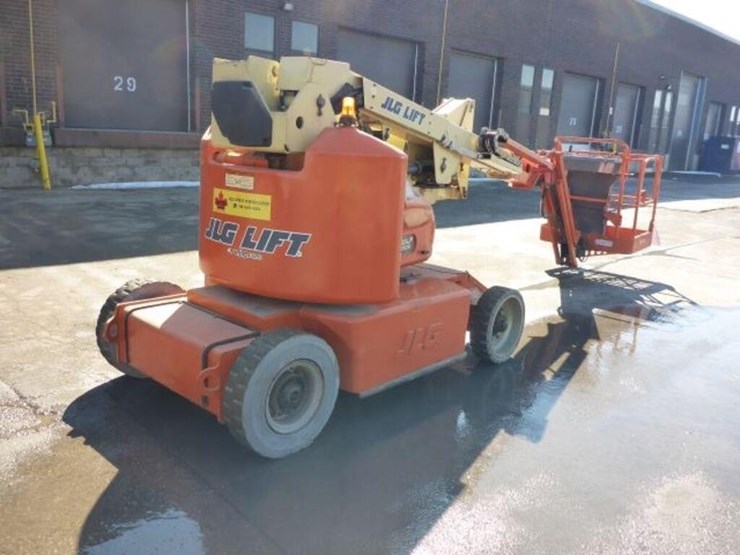 2008-jlg-e400ajpn-image-4