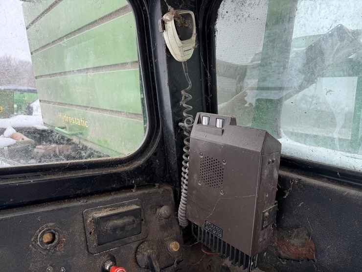 john-deere-7720-image-32