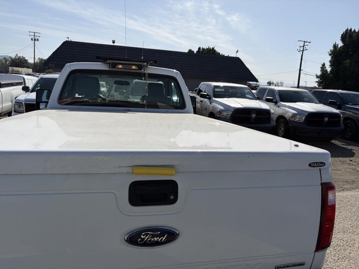 2013-ford-f250-image-25