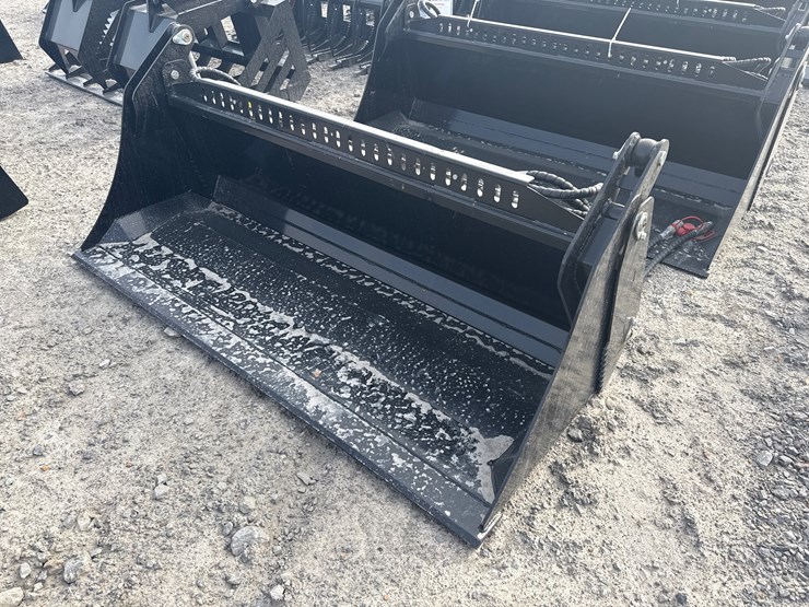 #2085-•-unused-giyi-kh72-72"-skid-steer-4-in-1-bucket-inv#-42024-image-1