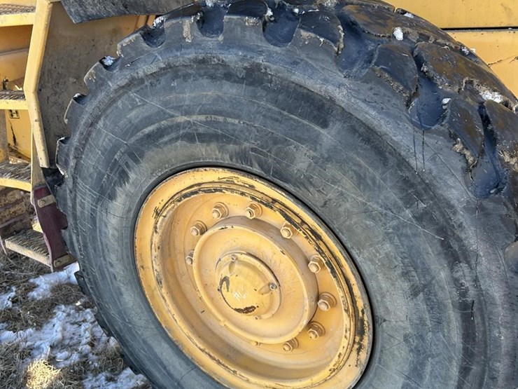 1997-volvo-l90c-image-21