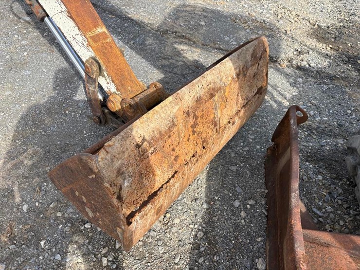 2005-terex-hr18-image-13