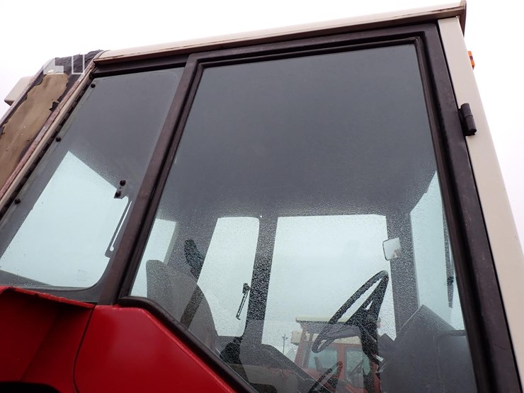 international-986-image-7