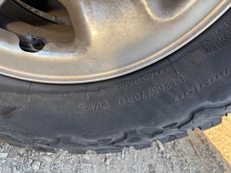 2012-dodge-2500-image-27