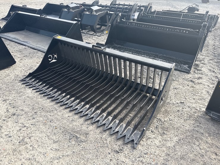 #2084-•-unused-72"-high-side-skid-steer-bucket-inv#-42378-image-2