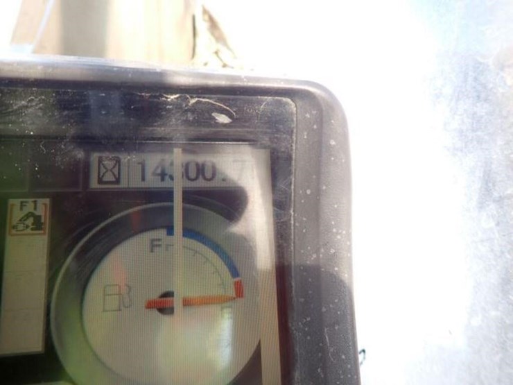 2012-deere-350d-lc-image-18