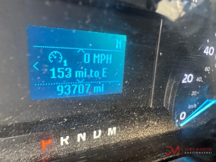 2020-ford-f350-xl-image-28