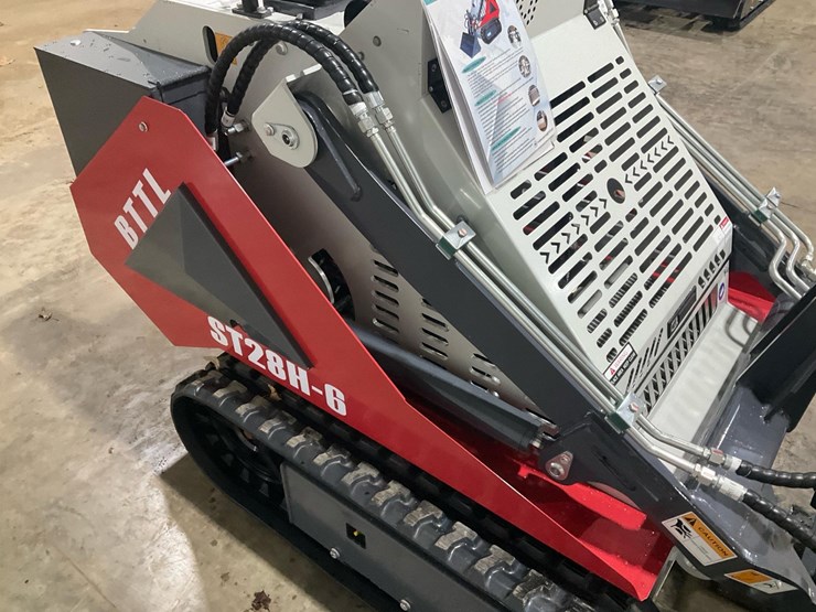 #1003-•-unused-2025-bttl-st28h-6-mini-skid-loader-image-10