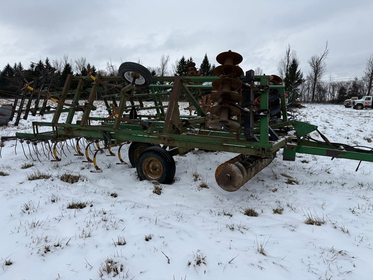 john-deere-724-image-4